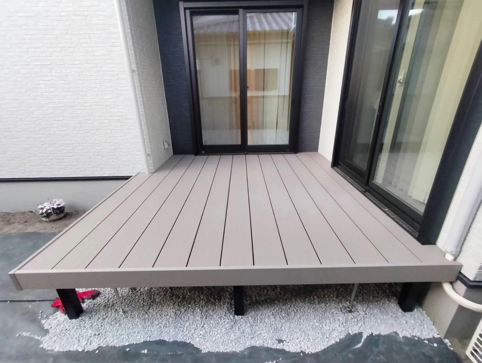 ウッドデッキ